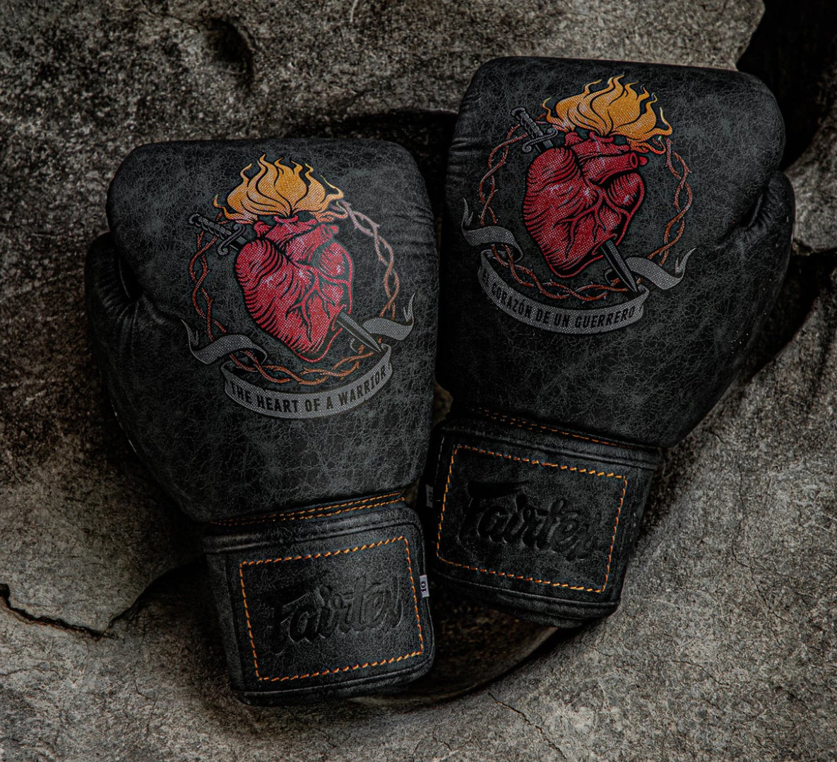 泰拳拳套 Thai Boxing Gloves : Fairtex BGV-The Heart of Warrior Premium Muay Thai Boxing Glove - Limited Edition
