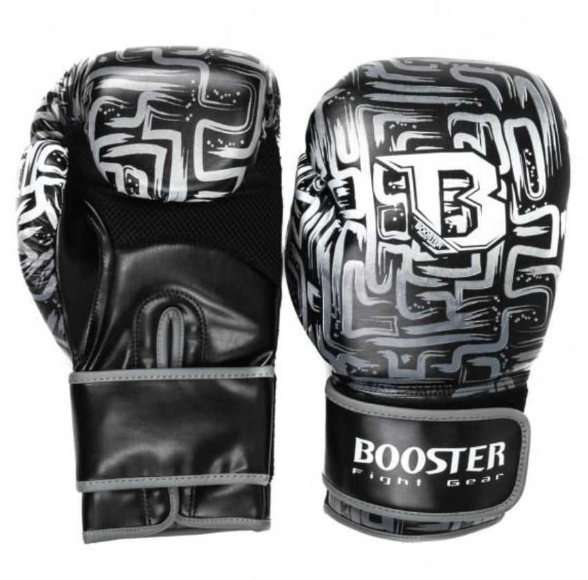 泰拳拳套 Thai Boxing Gloves: Booster BT Labyrint Black