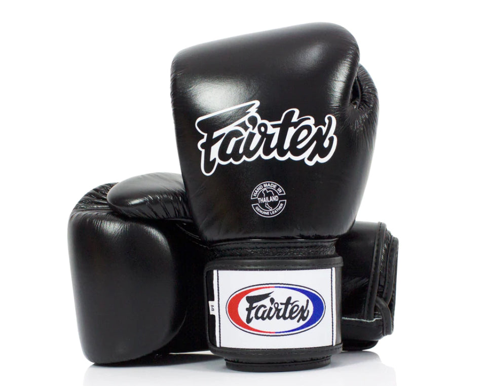 泰拳拳套 Thai Boxing Gloves : Fairtex BGV1 "Breathable" Black