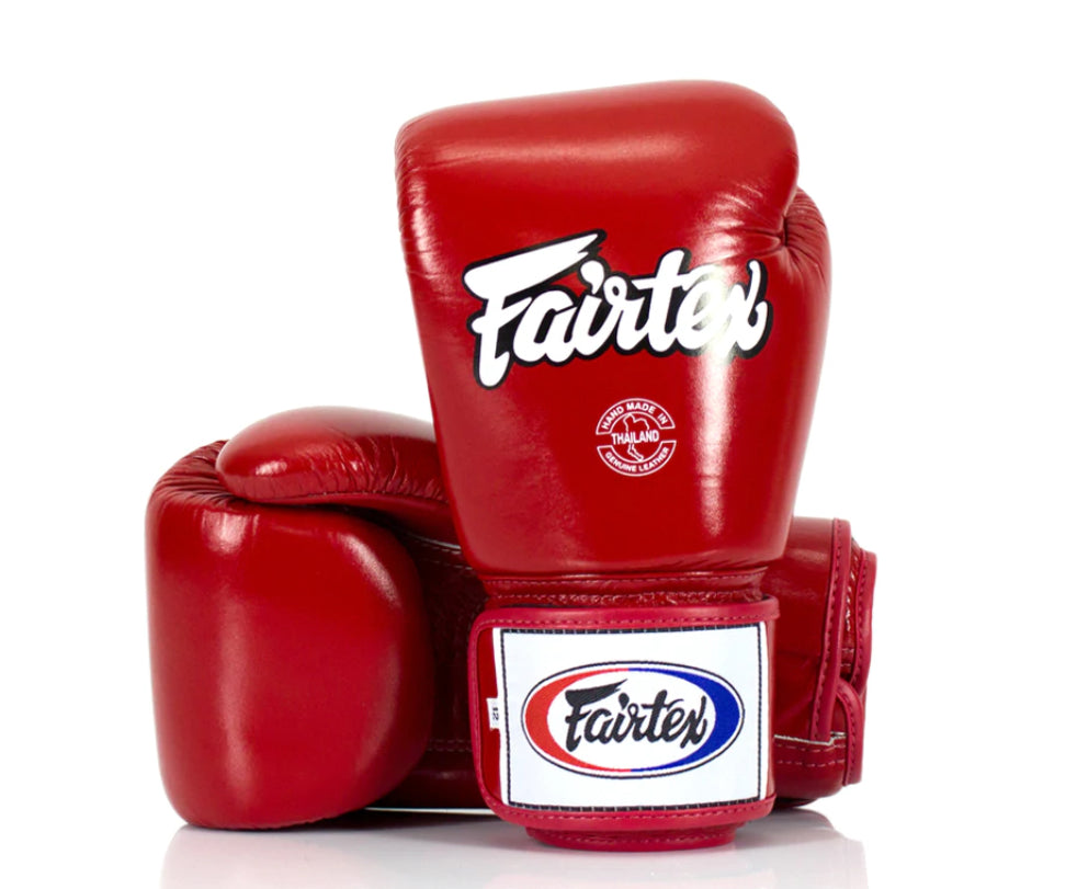 泰拳拳套 Thai Boxing Gloves: Fairtex BGV1 RED