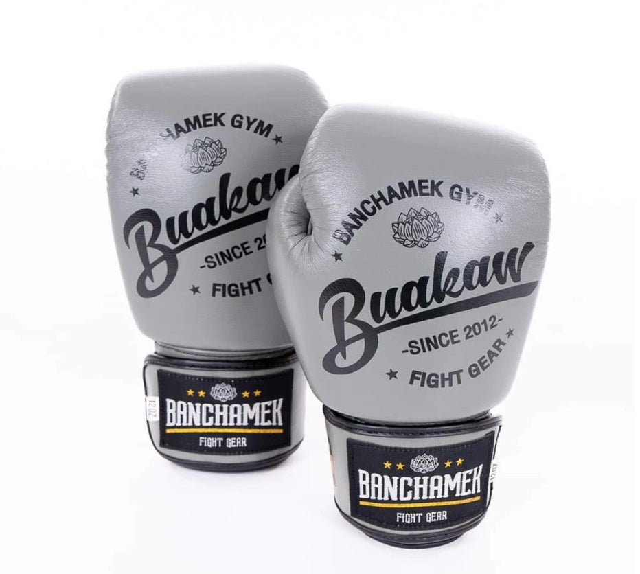 泰拳拳套 Thai Boxing Gloves : Buakaw BGL-W1 Grey