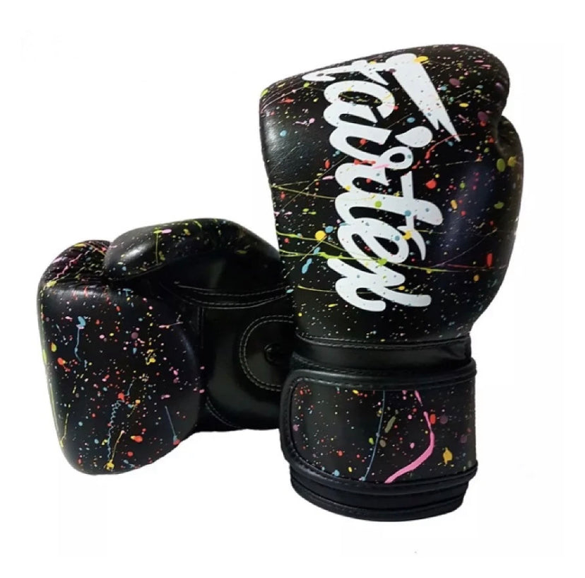 泰拳拳套 Thai Boxing Gloves: Fairtex BGV14 PT Black