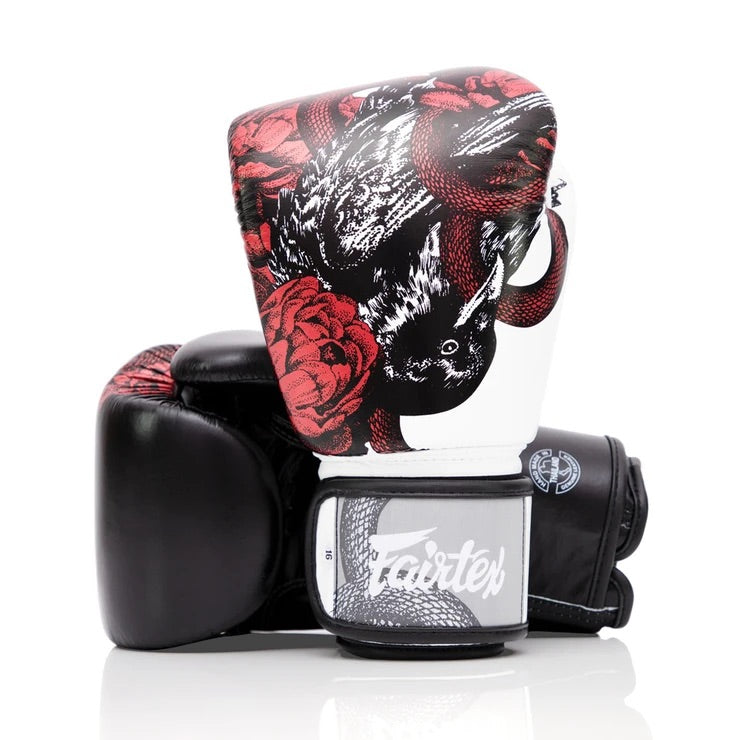 泰拳拳套 Fairtex boxing gloves BGV24 The beauty of Survival (wooden box not included)